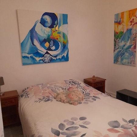 Saint-Pol-de-Léon La Chambre De Garance Et Ses Couleurs D'Art מראה חיצוני תמונה