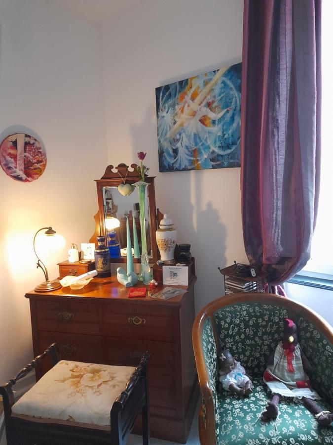 Saint-Pol-de-Léon La Chambre De Garance Et Ses Couleurs D'Art מראה חיצוני תמונה