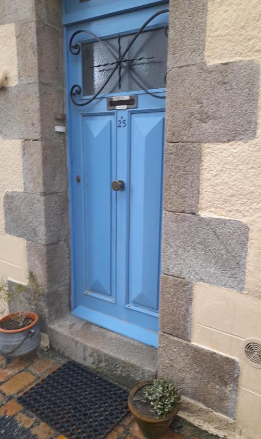 Saint-Pol-de-Léon La Chambre De Garance Et Ses Couleurs D'Art מראה חיצוני תמונה